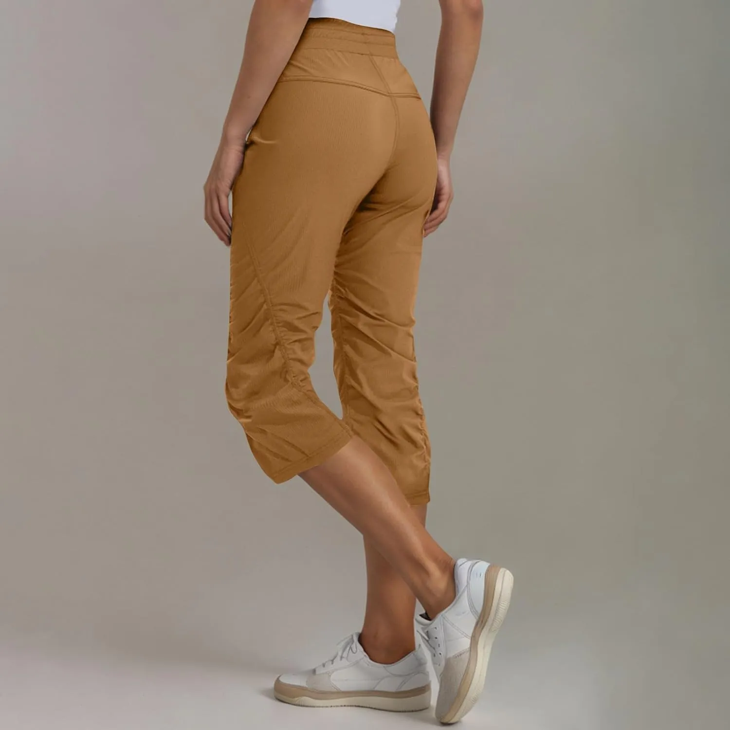 Capri Pants for Women Lightweight Hiking Pants Comfy Outdoor Running Pants Drawstring Ruched Crop Pants with Pockets