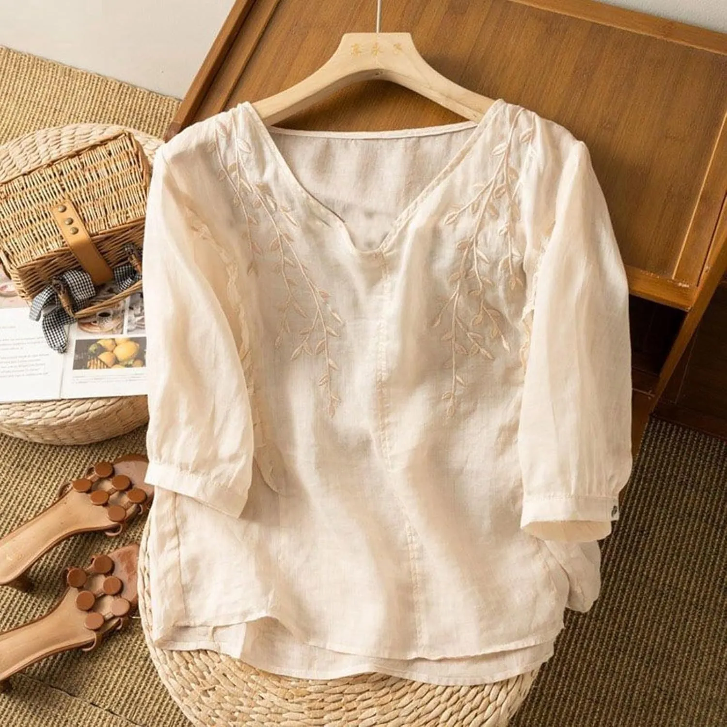 Women Cotton Linen Tops Vintage Floral Embroidered Gauze Shirts Summer Casual 3/4 Sleeve V Neck Baggy Boho Blouse